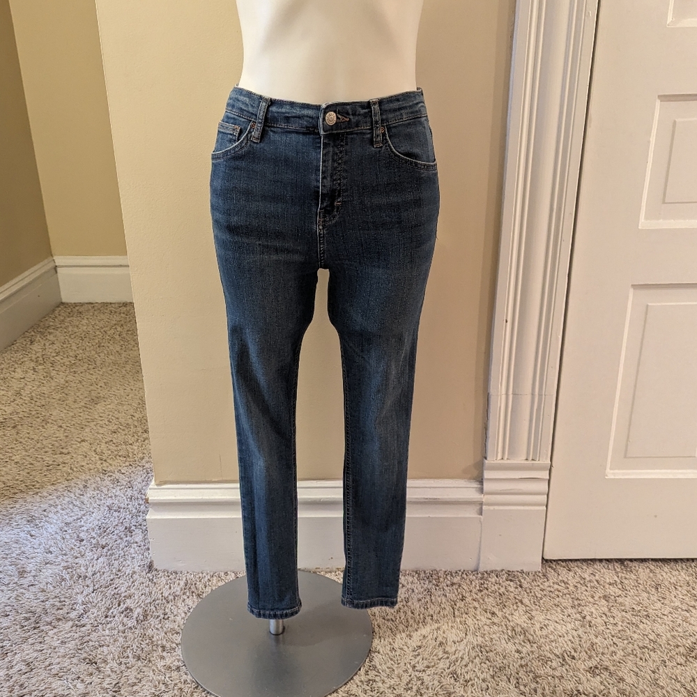 Topshop Moto medium wash skinny jeans size 28